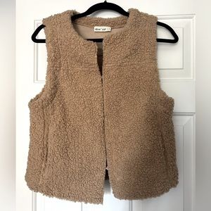 NWOT Sherpa Vest With Faux Suede Lining